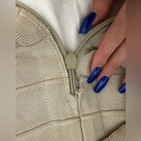 Herve Leger pencil gray distressed Skirt XS - Picture 6 of 7